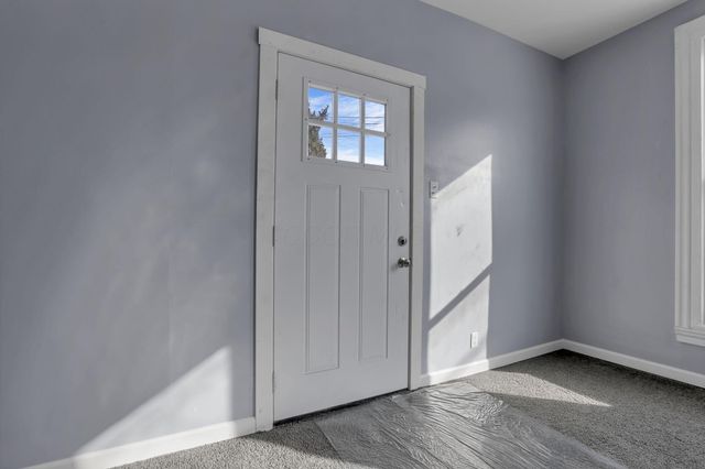 60 W Harrison Street, Newark, OH 43055