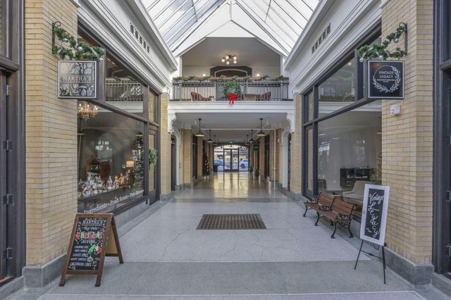 60 W Harrison Street, Newark, OH 43055