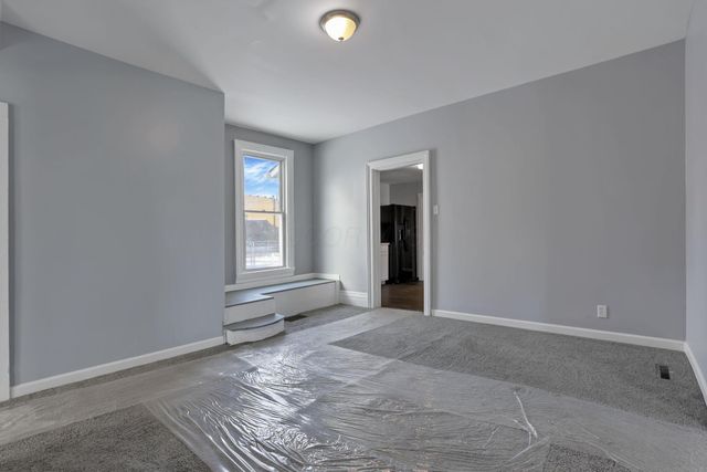 60 W Harrison Street, Newark, OH 43055