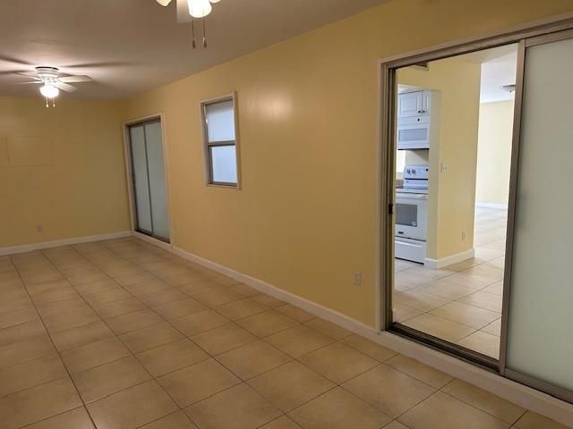 7013 NW 63rd Ct, Tamarac, FL 33321