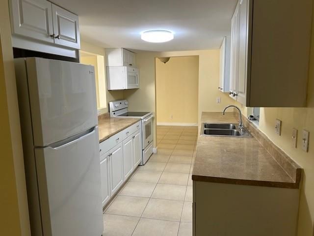 7013 NW 63rd Ct, Tamarac, FL 33321