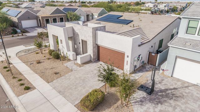 712 E Buist Avenue, Phoenix, AZ 85042