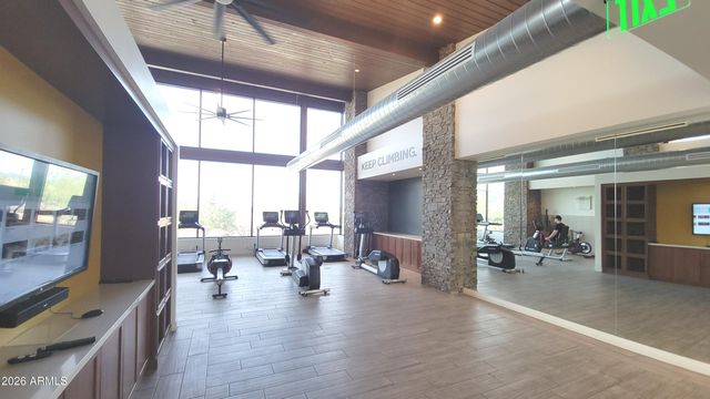 712 E Buist Avenue, Phoenix, AZ 85042