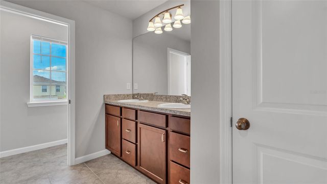 10735 HAWKS LANDING DRIVE, Land O Lakes, FL 34638