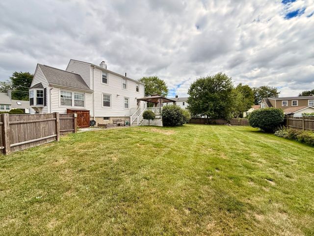139 Gay Street, Norwood, MA 02062
