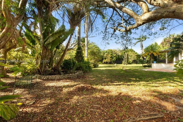37255 SW 214th Ave, Homestead, FL 33034