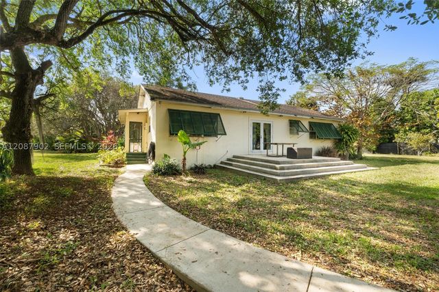 37255 SW 214th Ave, Homestead, FL 33034