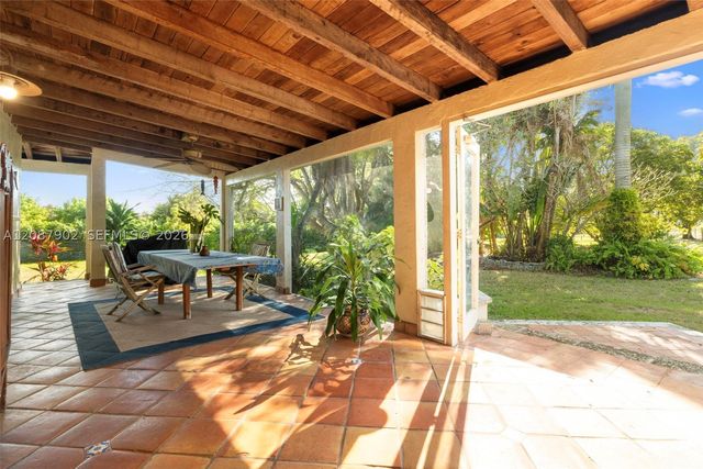 37255 SW 214th Ave, Homestead, FL 33034