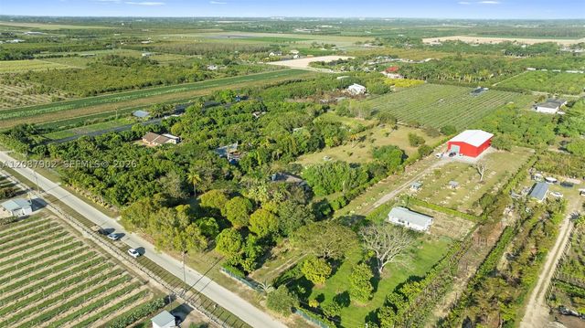 37255 SW 214th Ave, Homestead, FL 33034