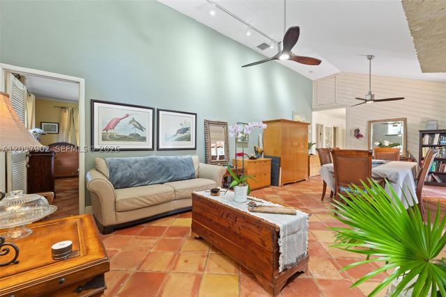 37255 SW 214th Ave, Homestead, FL 33034