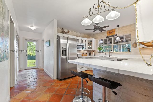 37255 SW 214th Ave, Homestead, FL 33034