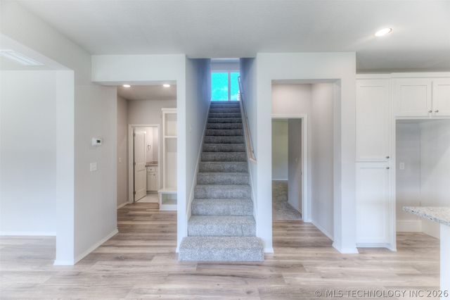 2703 W 65th Place S, Tulsa, OK 74132