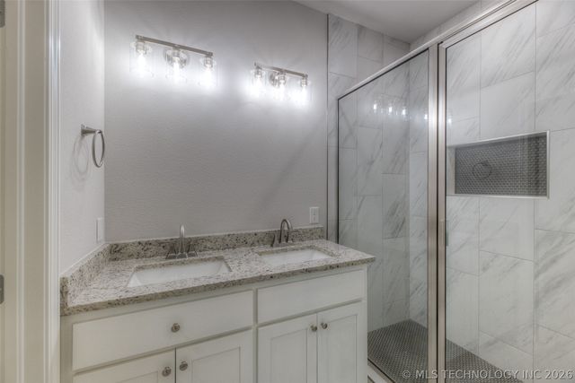 2703 W 65th Place S, Tulsa, OK 74132