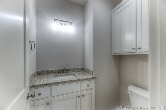 2703 W 65th Place S, Tulsa, OK 74132