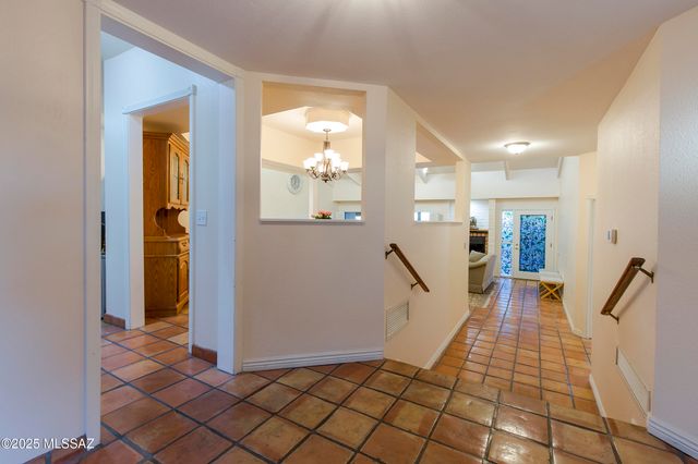 2000 E Campbell Terrace, Tucson, AZ 85718