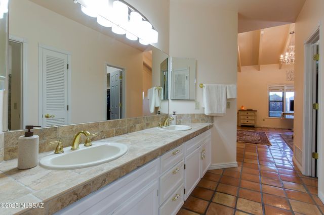 2000 E Campbell Terrace, Tucson, AZ 85718