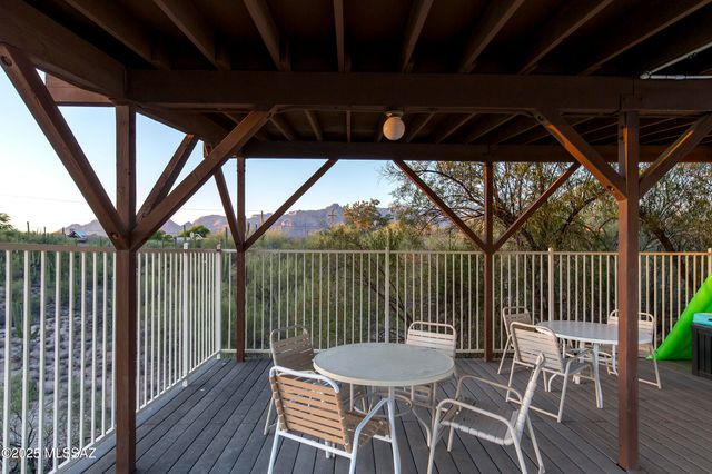 2000 E Campbell Terrace, Tucson, AZ 85718