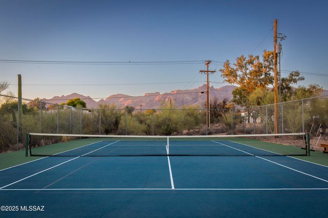 2000 E Campbell Terrace, Tucson, AZ 85718