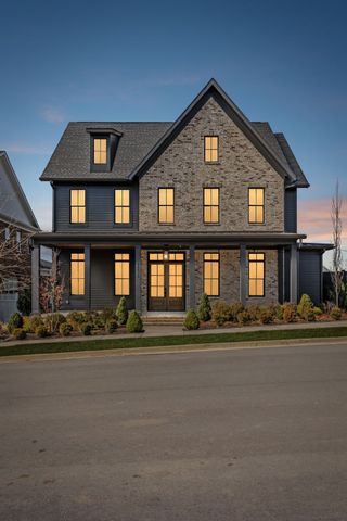 2018 Clifton St, Franklin, TN 37064