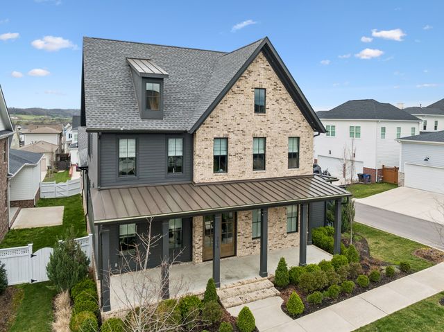 2018 Clifton St, Franklin, TN 37064