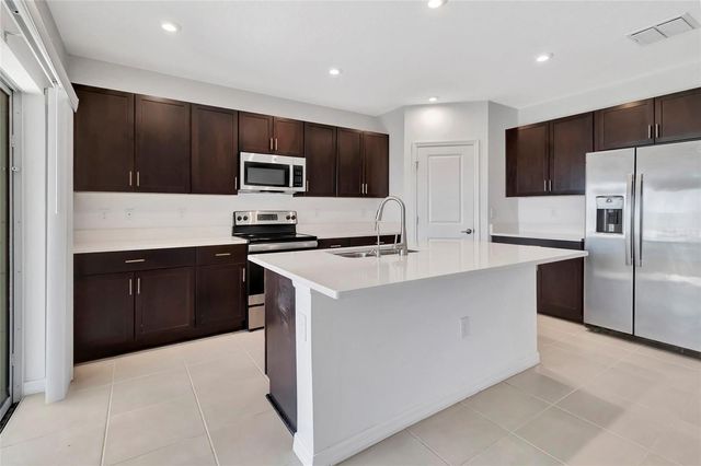 221 AQUAMARINE LANE, Kissimmee, FL 34758