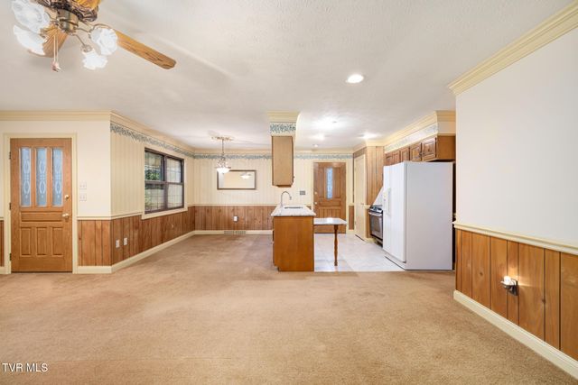 536 Mayfield Avenue, Kingsport, TN 37665