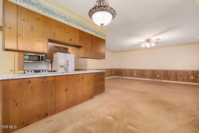 536 Mayfield Avenue, Kingsport, TN 37665