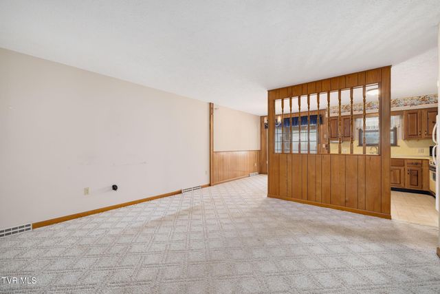 536 Mayfield Avenue, Kingsport, TN 37665