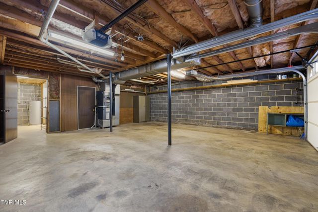 536 Mayfield Avenue, Kingsport, TN 37665