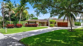 910 Banyan Drive, Delray Beach, FL 33483