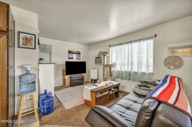 367 Sarah Drive, Carson City, NV 89706