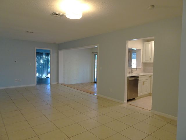 7650 Meed Circle, Lake Worth, FL 33467