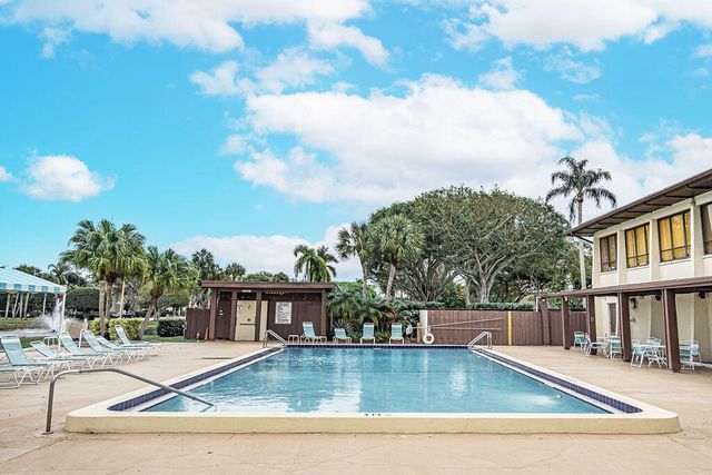 7650 Meed Circle, Lake Worth, FL 33467