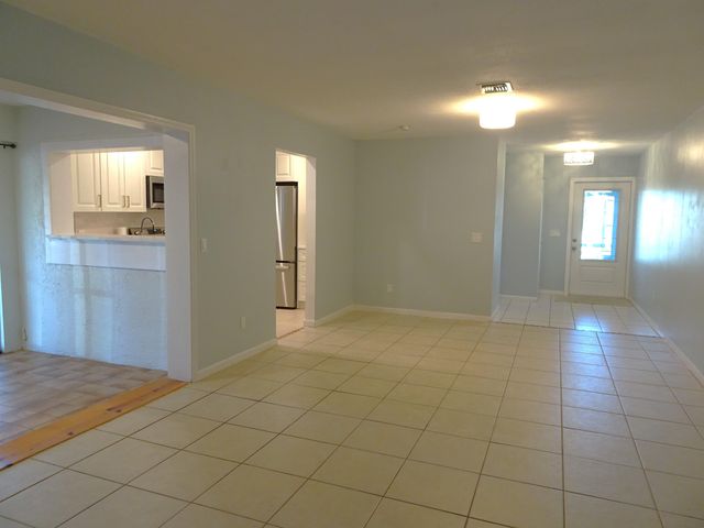 7650 Meed Circle, Lake Worth, FL 33467