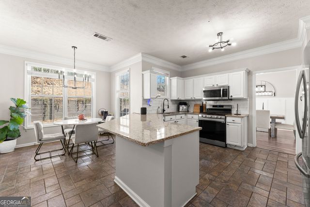 3713 Golden Ive Drive, Buford, GA 30519