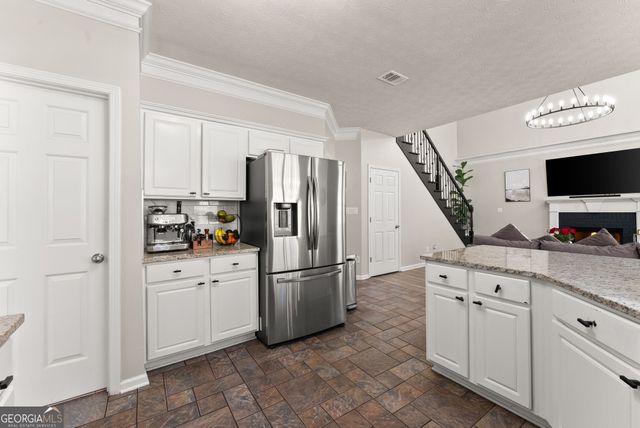 3713 Golden Ive Drive, Buford, GA 30519