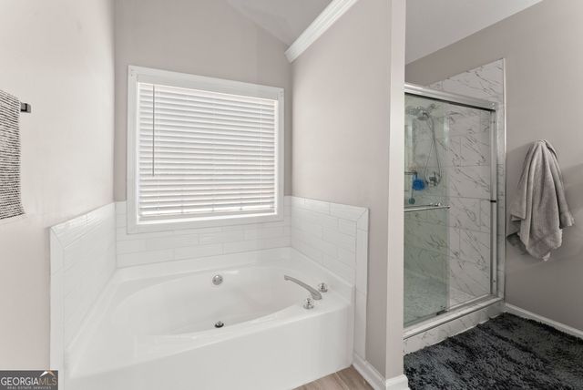 3713 Golden Ive Drive, Buford, GA 30519