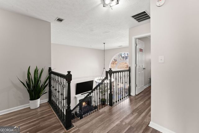 3713 Golden Ive Drive, Buford, GA 30519