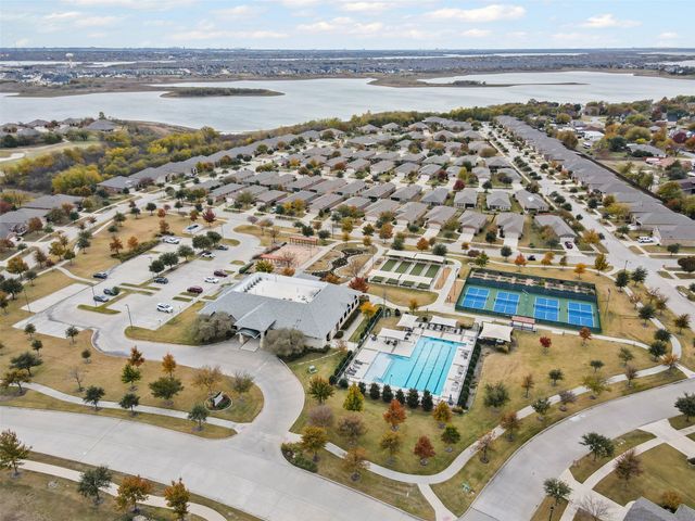 2876 Shore Shadows Lane, Frisco, TX 75036