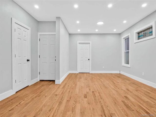 1462 New York Avenue, Brooklyn, NY 11210