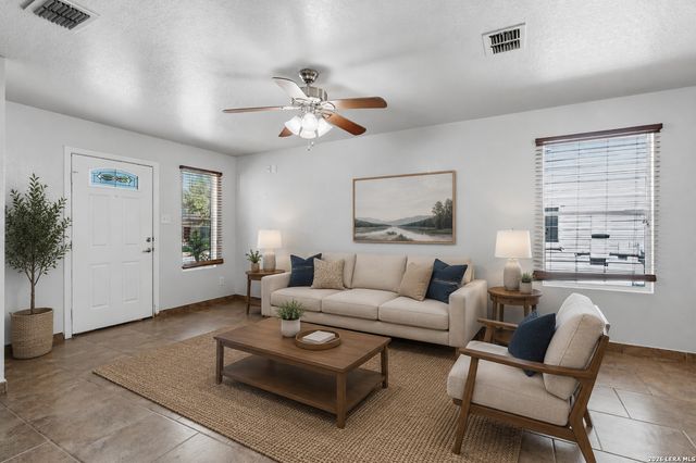 4415 WRANGLER RUN, San Antonio, TX 78223