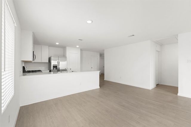 274 Douglas Hills Drive, Magnolia, TX 77354