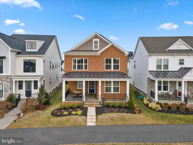 42104 CREIGHTON RD, Ashburn, VA 20148