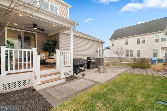 42104 CREIGHTON RD, Ashburn, VA 20148