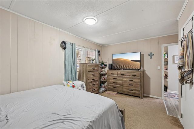 255 Marlborough Downs Road, Bogart, GA 30622