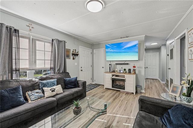 255 Marlborough Downs Road, Bogart, GA 30622