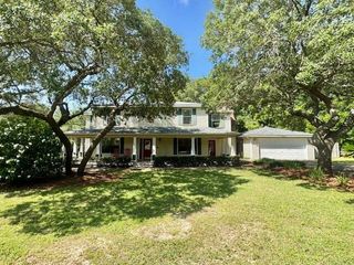 620 Grenada Way, Niceville, FL 32578