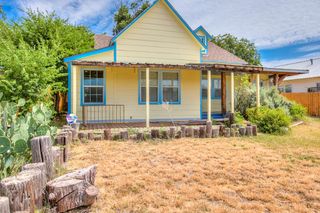 704 9th Street, Ballinger, TX 76821