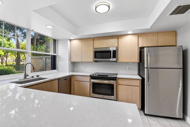 8111 Northboro Court 11b, Lake Clarke Shores, FL 33406