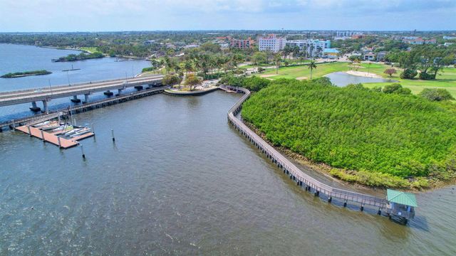 8111 Northboro Court 11b, Lake Clarke Shores, FL 33406